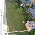 Rosa *