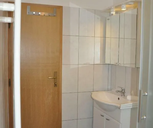 Rosa Apartment *