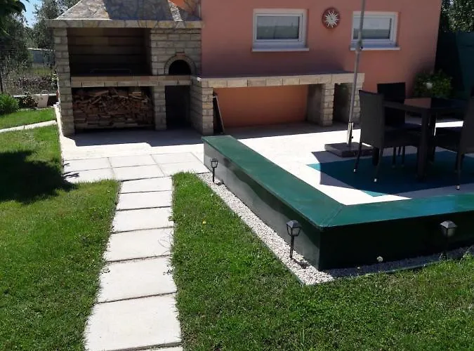 Rosa Διαμέρισμα *